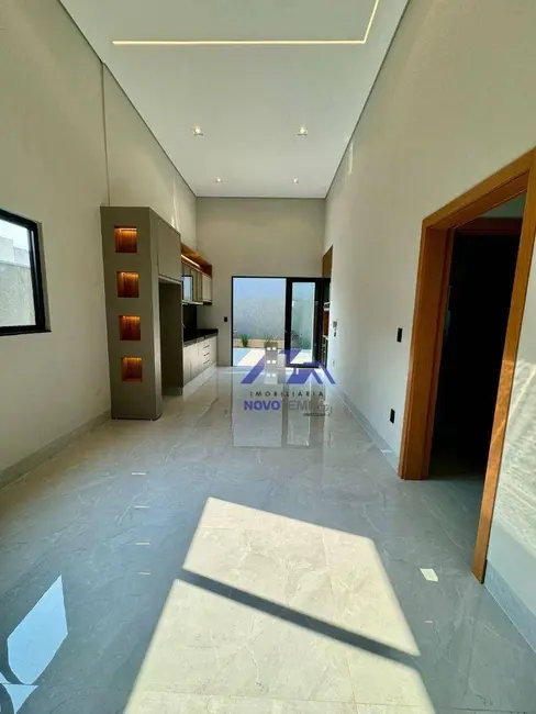 Casa de Condomínio com 3 quartos à venda, 200m2 em Parque das Amoras II, Sao Jose Do Rio Preto - SP - imagem 4 Foto 4 de Casa de Condomínio com 3 quartos à venda, 200m2 em Parque das Amoras II, Sao Jose Do Rio Preto - SP