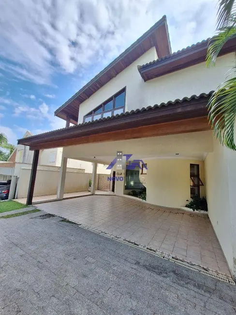 Casa de Condomínio com 4 quartos para alugar, 526m2 em Santana De Parnaiba - SP - imagem 2 Foto 2 de Casa de Condomínio com 4 quartos para alugar, 526m2 em Santana De Parnaiba - SP