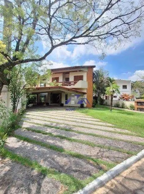 Casa de Condomínio com 4 quartos para alugar, 560m2 em Barueri - SP - imagem 1 Foto 1 de Casa de Condomínio com 4 quartos para alugar, 560m2 em Barueri - SP