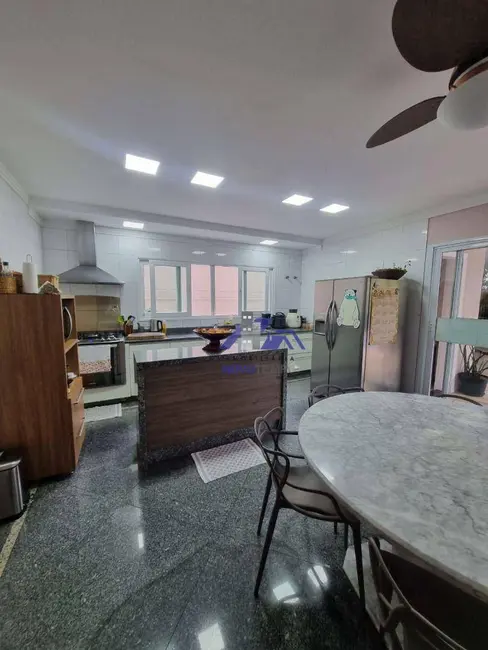 Foto 3 de Sobrado com 4 quartos para alugar, 450m2 em Alphaville Conde II, Barueri - SP