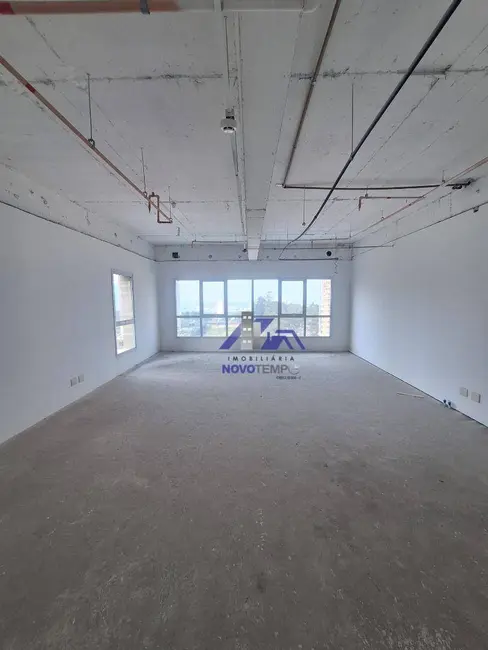 Foto 2 de Sala Comercial para alugar, 61m2 em Alphaville Conde II, Barueri - SP