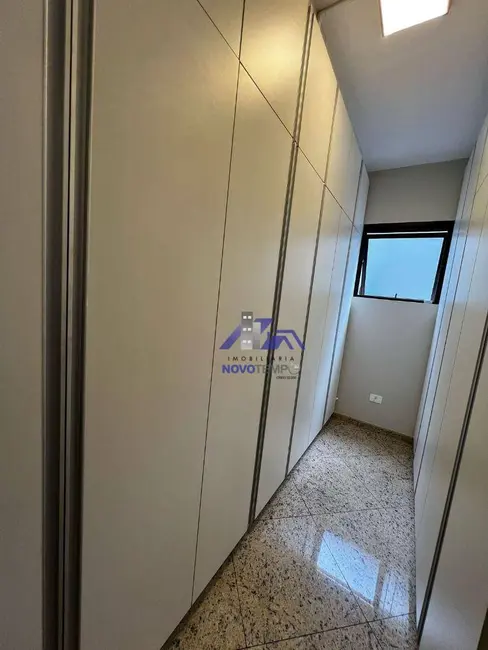 Foto 4 de Sobrado com 4 quartos à venda, 354m2 em Centro, Osasco - SP