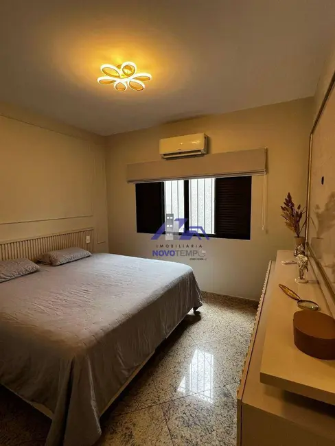 Foto 6 de Sobrado com 4 quartos à venda, 354m2 em Centro, Osasco - SP