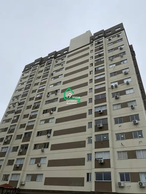 Foto 2 de Apartamento com 2 quartos para alugar, 80m2 em Torres - RS