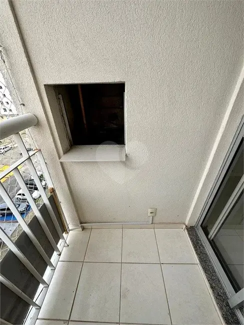 Foto 2 de Apartamento com 2 quartos à venda, 57m2 em Guaíra, Curitiba - PR