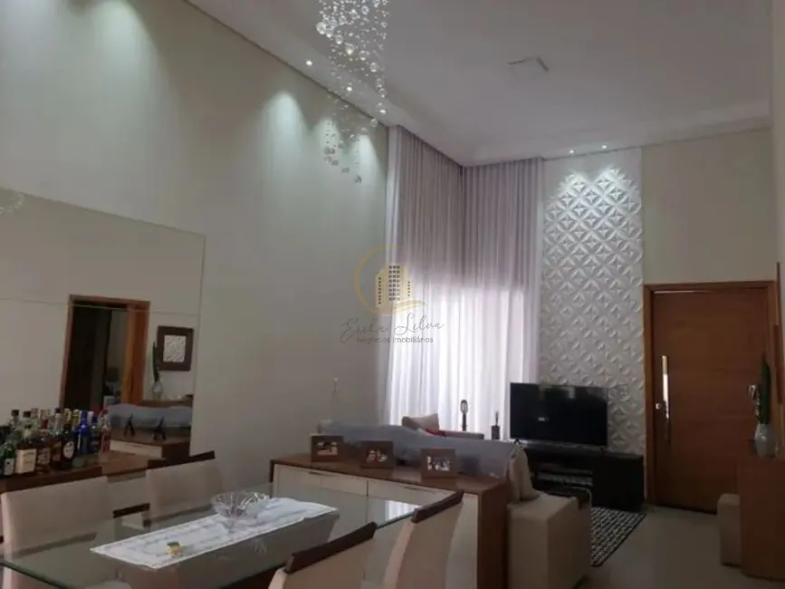 Casa de Condomínio com 3 quartos à venda, 150m2 em Sao Jose Do Rio Preto - SP - imagem 3 Foto 3 de Casa de Condomínio com 3 quartos à venda, 150m2 em Sao Jose Do Rio Preto - SP