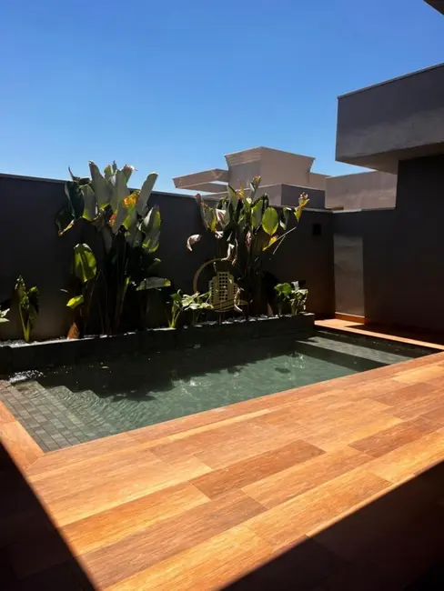 Casa de Condomínio com 3 quartos à venda, 217m2 em Quinta do Lago Residence, Sao Jose Do Rio Preto - SP - imagem 6 Foto 6 de Casa de Condomínio com 3 quartos à venda, 217m2 em Quinta do Lago Residence, Sao Jose Do Rio Preto - SP