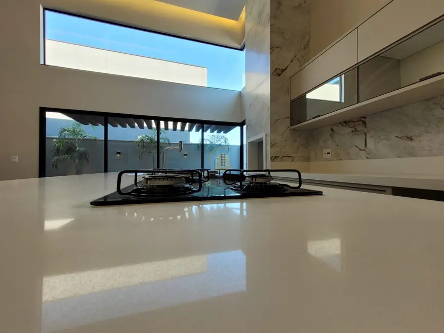 Casa de Condomínio com 4 quartos à venda, 282m2 em Residencial Quinta do Golfe, Sao Jose Do Rio Preto - SP - imagem 9 Foto 9 de Casa de Condomínio com 4 quartos à venda, 282m2 em Residencial Quinta do Golfe, Sao Jose Do Rio Preto - SP