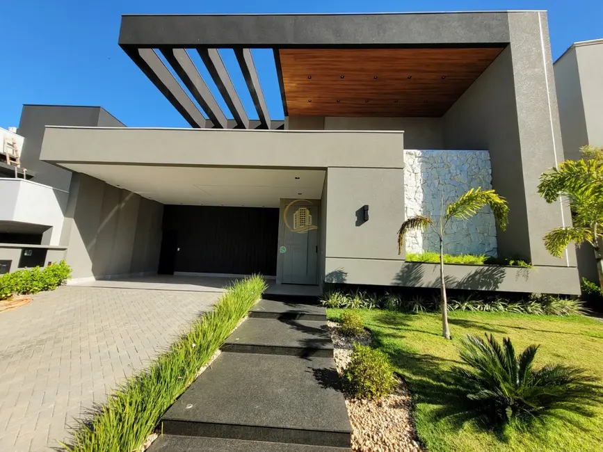 Casa de Condomínio com 4 quartos à venda, 282m2 em Residencial Quinta do Golfe, Sao Jose Do Rio Preto - SP - imagem 1 Foto 1 de Casa de Condomínio com 4 quartos à venda, 282m2 em Residencial Quinta do Golfe, Sao Jose Do Rio Preto - SP