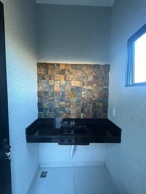 Casa de Condomínio com 3 quartos à venda, 110m2 em Bady Bassitt - SP - imagem 4 Foto 4 de Casa de Condomínio com 3 quartos à venda, 110m2 em Bady Bassitt - SP