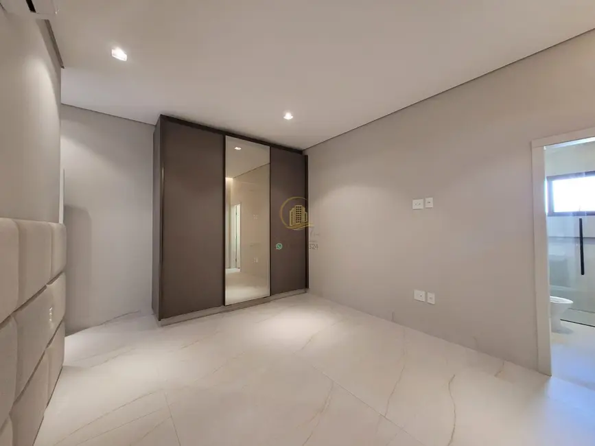 Foto 5 de Casa de Condomínio com 3 quartos à venda, 247m2 em Sao Jose Do Rio Preto - SP