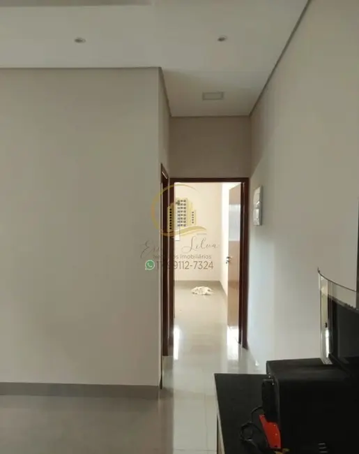 Casa com 3 quartos à venda, 200m2 em Sao Jose Do Rio Preto - SP - imagem 2 Foto 2 de Casa com 3 quartos à venda, 200m2 em Sao Jose Do Rio Preto - SP