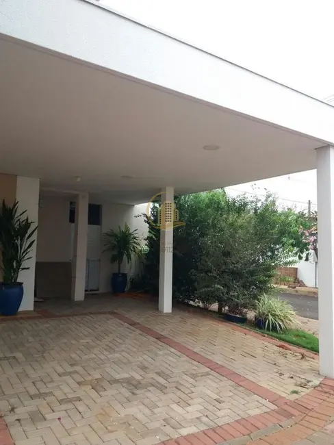 Casa de Condomínio com 3 quartos à venda, 160m2 em Jardim Tarraf II, Sao Jose Do Rio Preto - SP - imagem 2 Foto 2 de Casa de Condomínio com 3 quartos à venda, 160m2 em Jardim Tarraf II, Sao Jose Do Rio Preto - SP