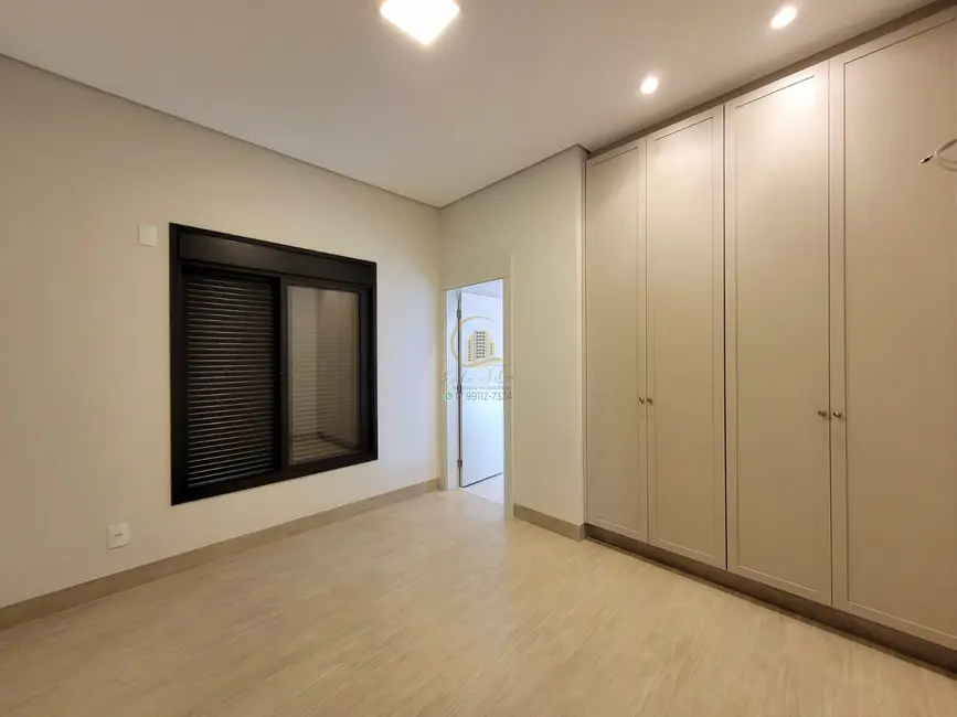 Casa de Condomínio com 3 quartos à venda, 235m2 em Parque Residencial Damha VI, Sao Jose Do Rio Preto - SP - imagem 3 Foto 3 de Casa de Condomínio com 3 quartos à venda, 235m2 em Parque Residencial Damha VI, Sao Jose Do Rio Preto - SP