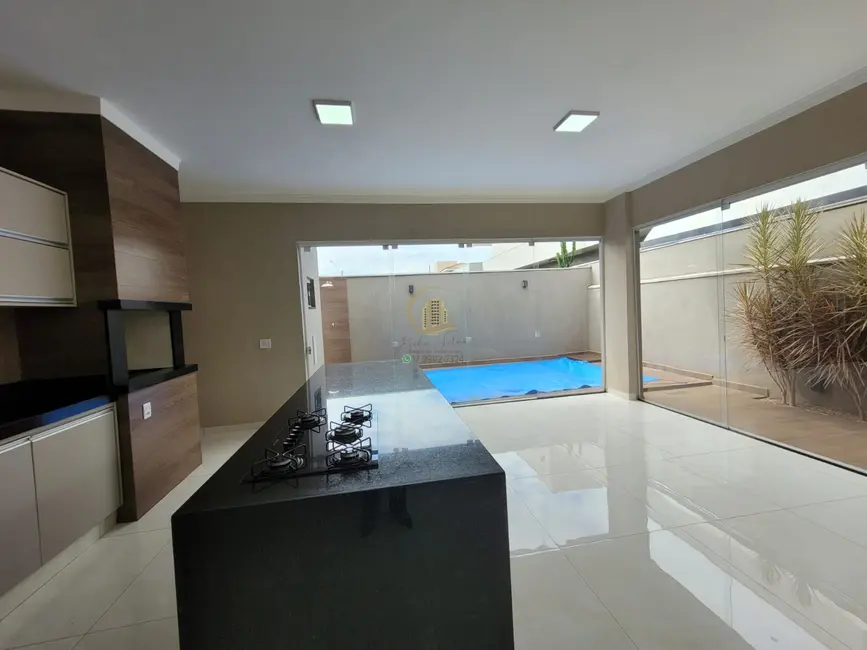 Casa de Condomínio com 3 quartos à venda e para alugar, 250m2 em Residencial Gaivota II, Sao Jose Do Rio Preto - SP - imagem 3 Foto 3 de Casa de Condomínio com 3 quartos à venda e para alugar, 250m2 em Residencial Gaivota II, Sao Jose Do Rio Preto - SP