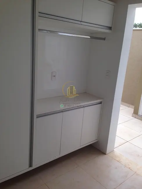 Casa de Condomínio com 4 quartos à venda e para alugar, 300m2 em Parque Residencial Damha V, Sao Jose Do Rio Preto - SP - imagem 4 Foto 4 de Casa de Condomínio com 4 quartos à venda e para alugar, 300m2 em Parque Residencial Damha V, Sao Jose Do Rio Preto - SP