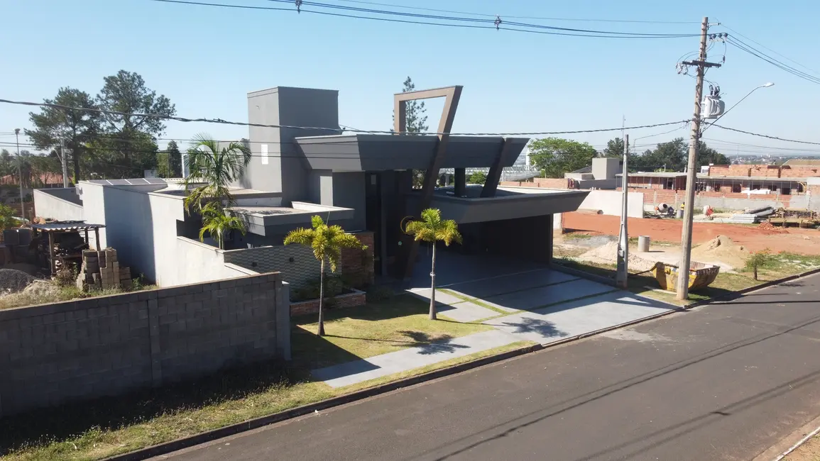 Casa de Condomínio com 4 quartos à venda, 285m2 em Bady Bassitt - SP - imagem 8 Foto 8 de Casa de Condomínio com 4 quartos à venda, 285m2 em Bady Bassitt - SP