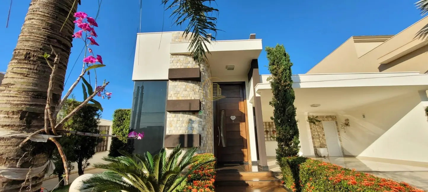 Foto 3 de Casa de Condomínio com 3 quartos à venda, 260m2 em Parque Residencial Damha V, Sao Jose Do Rio Preto - SP