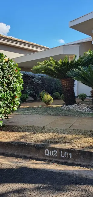 Casa de Condomínio com 3 quartos à venda, 200m2 em Residencial Gaivota I, Sao Jose Do Rio Preto - SP - imagem 3 Foto 3 de Casa de Condomínio com 3 quartos à venda, 200m2 em Residencial Gaivota I, Sao Jose Do Rio Preto - SP