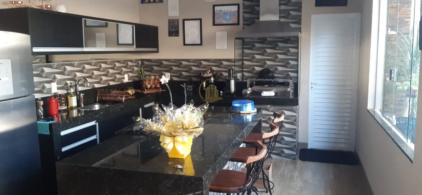 Foto 8 de Casa com 3 quartos à venda, 210m2 em Jardim Astúrias, Sao Jose Do Rio Preto - SP