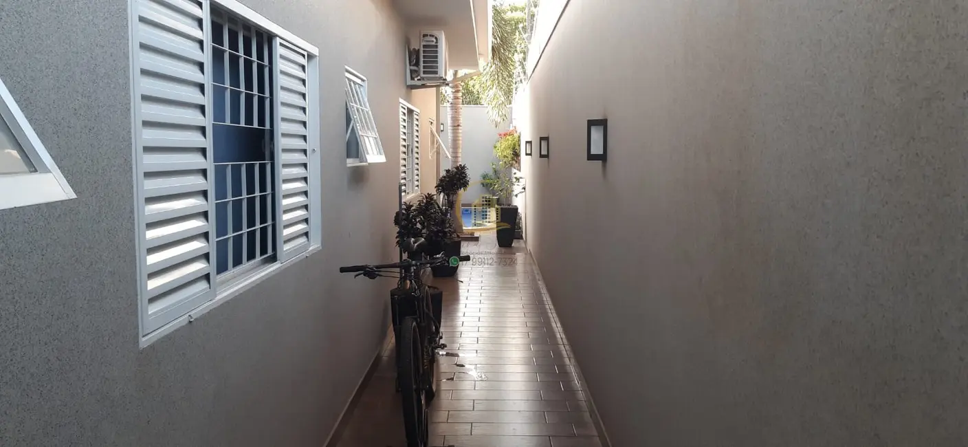 Foto 5 de Casa com 3 quartos à venda, 210m2 em Jardim Astúrias, Sao Jose Do Rio Preto - SP