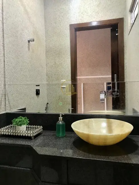 Casa de Condomínio com 3 quartos à venda, 230m2 em Condomínio Village Rio Preto, Sao Jose Do Rio Preto - SP - imagem 8 Foto 8 de Casa de Condomínio com 3 quartos à venda, 230m2 em Condomínio Village Rio Preto, Sao Jose Do Rio Preto - SP