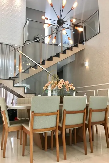 Casa de Condomínio com 3 quartos à venda, 230m2 em Condomínio Village Rio Preto, Sao Jose Do Rio Preto - SP - imagem 4 Foto 4 de Casa de Condomínio com 3 quartos à venda, 230m2 em Condomínio Village Rio Preto, Sao Jose Do Rio Preto - SP