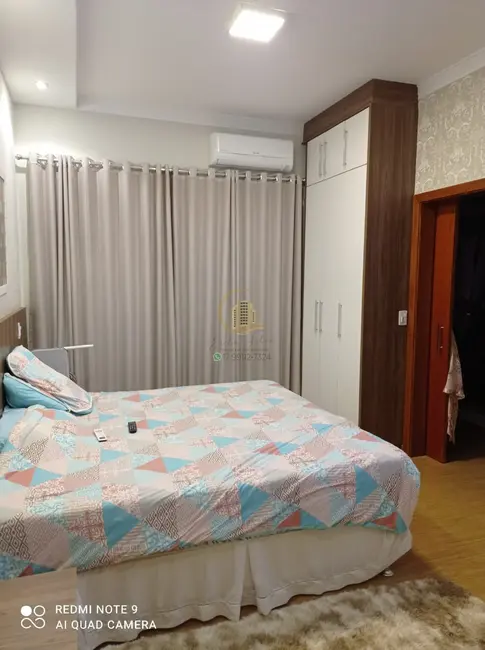Casa de Condomínio com 3 quartos à venda, 200m2 em Condomínio Village Rio Preto, Sao Jose Do Rio Preto - SP - imagem 5 Foto 5 de Casa de Condomínio com 3 quartos à venda, 200m2 em Condomínio Village Rio Preto, Sao Jose Do Rio Preto - SP
