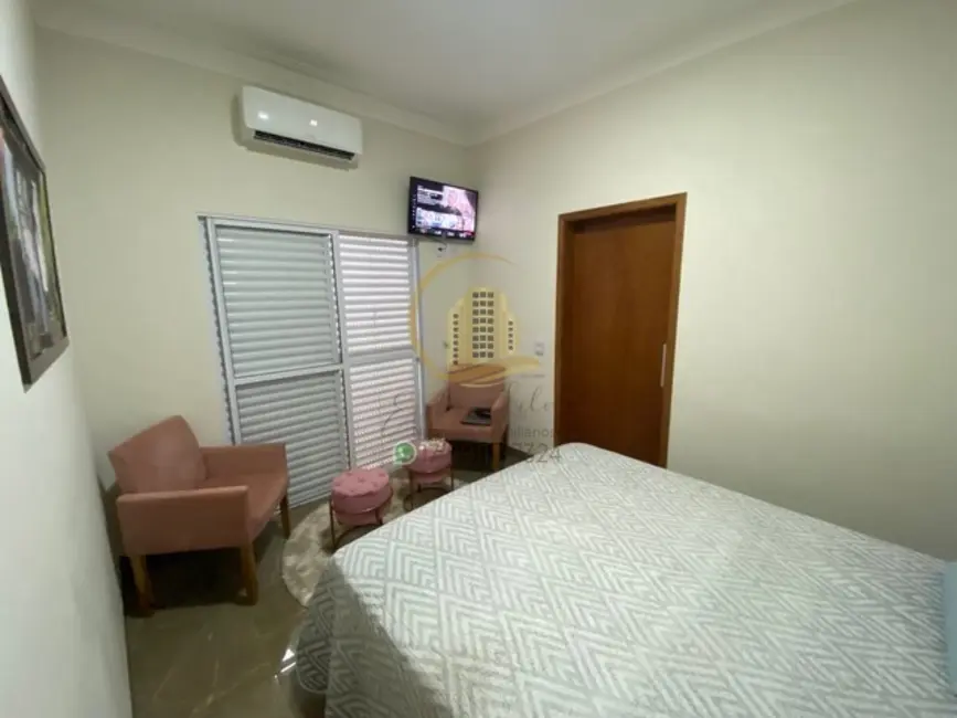 Foto 5 de Casa de Condomínio com 3 quartos à venda, 180m2 em Bady Bassitt - SP