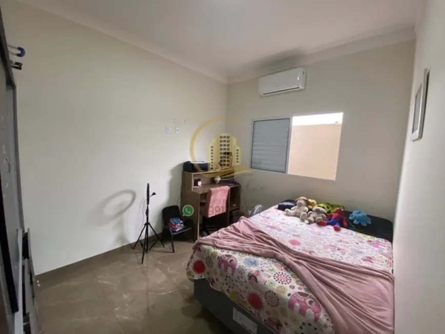 Foto 2 de Casa de Condomínio com 3 quartos à venda, 180m2 em Bady Bassitt - SP