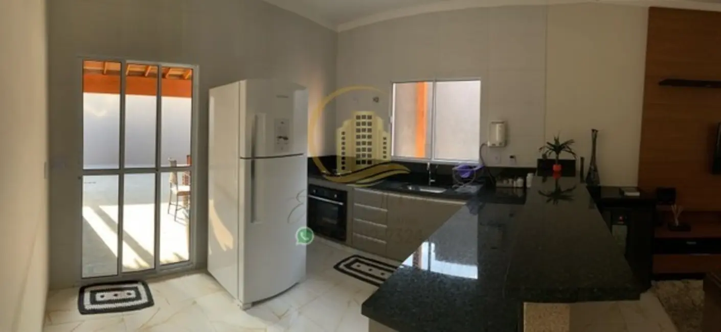 Foto 4 de Casa com 3 quartos à venda, 120m2 em Bady Bassitt - SP