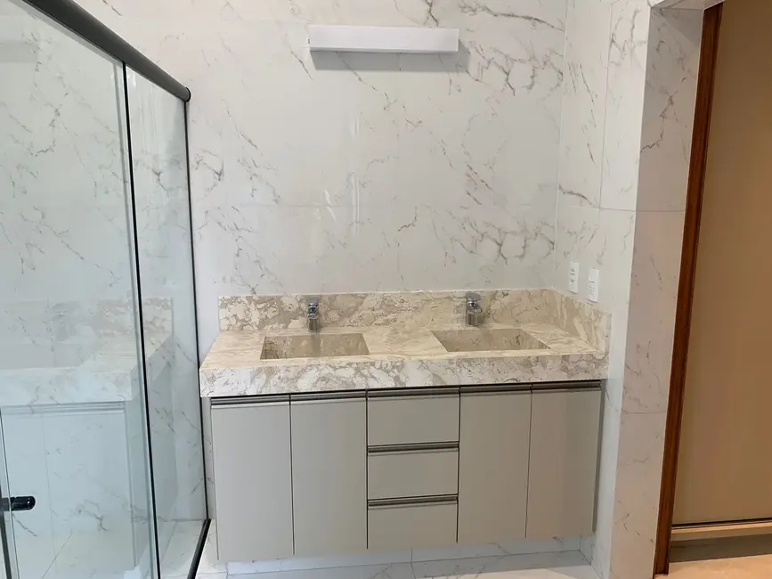 Foto 3 de Casa de Condomínio com 3 quartos à venda, 200m2 em Sao Jose Do Rio Preto - SP