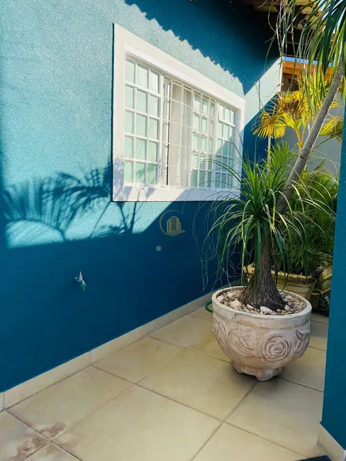 Casa com 3 quartos à venda, 145m2 em Parque das Aroeiras II, Sao Jose Do Rio Preto - SP - imagem 3 Foto 3 de Casa com 3 quartos à venda, 145m2 em Parque das Aroeiras II, Sao Jose Do Rio Preto - SP