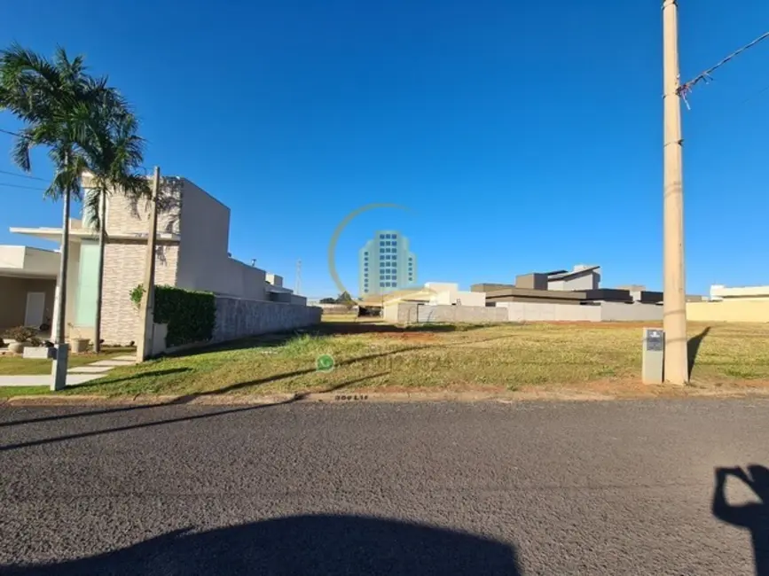 Foto 5 de Terreno / Lote à venda, 379m2 em Mirassol - SP