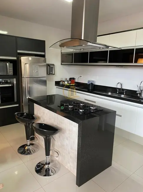 Foto 10 de Casa de Condomínio com 3 quartos à venda, 240m2 em Parque Residencial Damha V, Sao Jose Do Rio Preto - SP