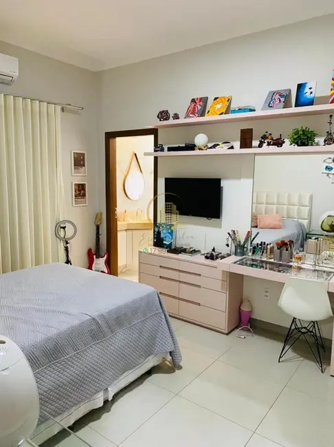 Foto 26 de Casa de Condomínio com 3 quartos à venda, 240m2 em Parque Residencial Damha V, Sao Jose Do Rio Preto - SP