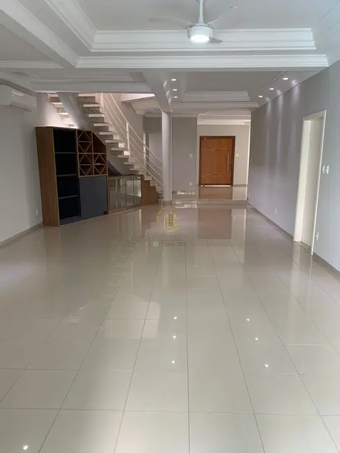 Casa de Condomínio com 3 quartos à venda, 373m2 em Residencial Marcia, Sao Jose Do Rio Preto - SP - imagem 5 Foto 5 de Casa de Condomínio com 3 quartos à venda, 373m2 em Residencial Marcia, Sao Jose Do Rio Preto - SP