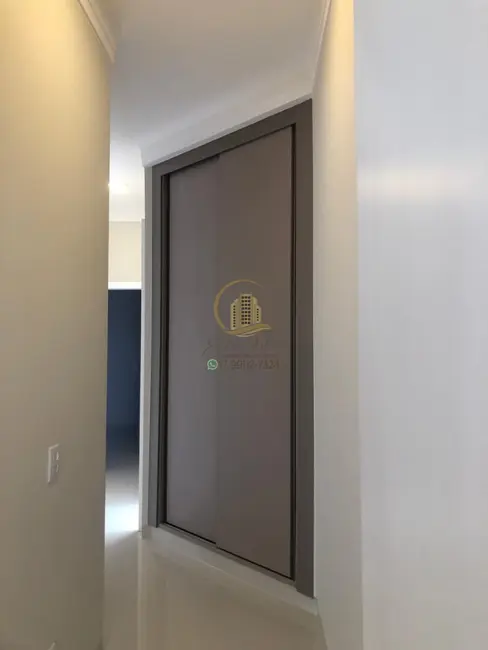 Casa de Condomínio com 3 quartos à venda, 207m2 em Residencial Gaivota II, Sao Jose Do Rio Preto - SP - imagem 8 Foto 8 de Casa de Condomínio com 3 quartos à venda, 207m2 em Residencial Gaivota II, Sao Jose Do Rio Preto - SP