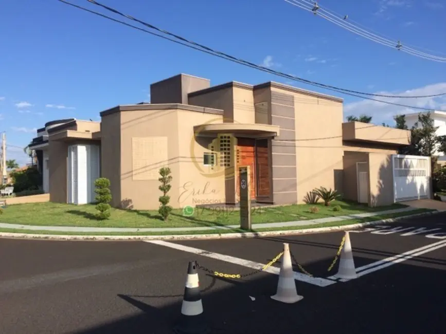 Foto 1 de Casa de Condomínio com 3 quartos à venda, 170m2 em Mirassol - SP