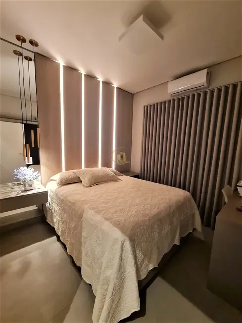 Foto 4 de Casa de Condomínio com 3 quartos à venda, 250m2 em Mirassol - SP