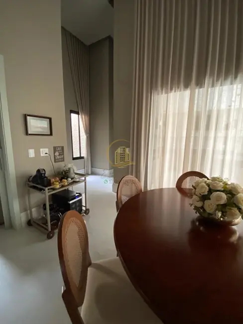 Casa de Condomínio com 4 quartos à venda, 302m2 em Parque Residencial Damha, Sao Jose Do Rio Preto - SP - imagem 9 Foto 9 de Casa de Condomínio com 4 quartos à venda, 302m2 em Parque Residencial Damha, Sao Jose Do Rio Preto - SP