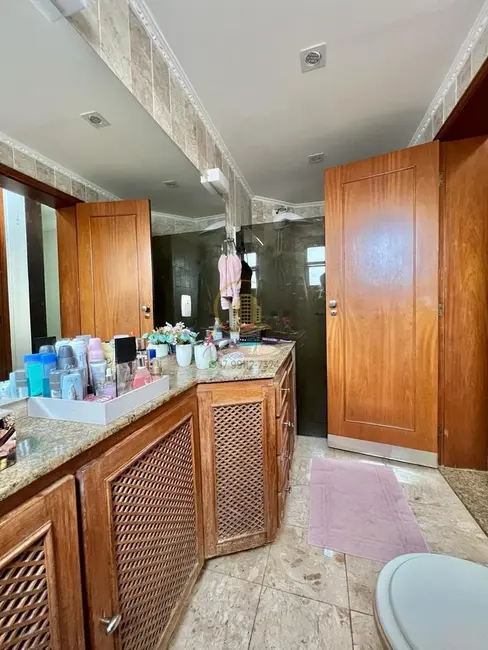 Apartamento com 4 quartos à venda, 240m2 em Centro, Sao Jose Do Rio Preto - SP - imagem 7 Foto 7 de Apartamento com 4 quartos à venda, 240m2 em Centro, Sao Jose Do Rio Preto - SP