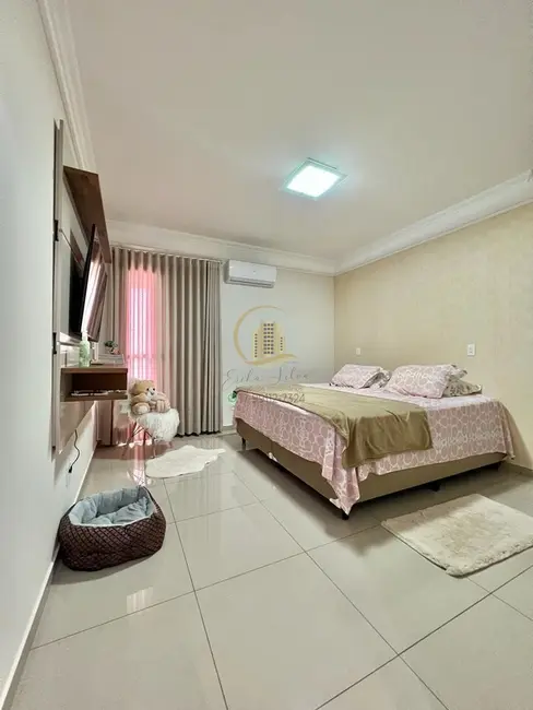 Apartamento com 4 quartos à venda, 240m2 em Centro, Sao Jose Do Rio Preto - SP - imagem 6 Foto 6 de Apartamento com 4 quartos à venda, 240m2 em Centro, Sao Jose Do Rio Preto - SP