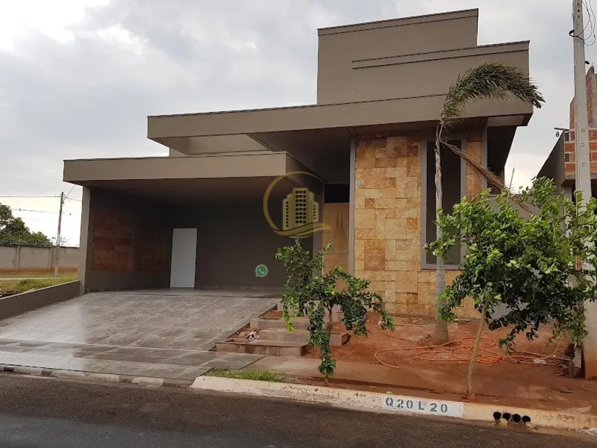 Casa de Condomínio com 3 quartos à venda, 270m2 em Loteamento Recanto do Lago, Sao Jose Do Rio Preto - SP - imagem 3 Foto 3 de Casa de Condomínio com 3 quartos à venda, 270m2 em Loteamento Recanto do Lago, Sao Jose Do Rio Preto - SP