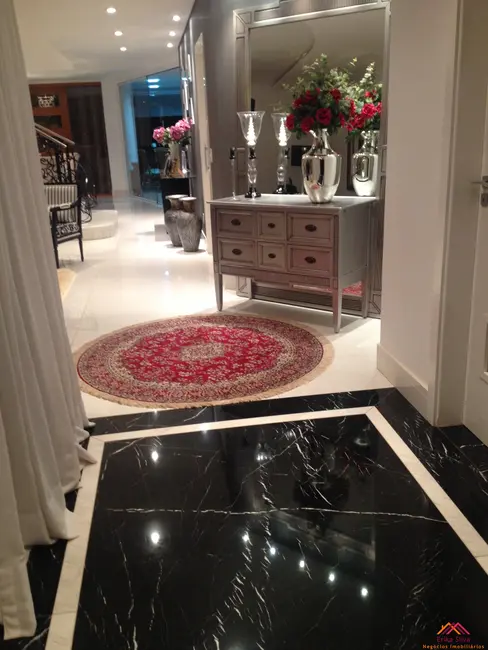 Casa com 4 quartos à venda, 380m2 em Sao Jose Do Rio Preto - SP - imagem 9 Foto 9 de Casa com 4 quartos à venda, 380m2 em Sao Jose Do Rio Preto - SP