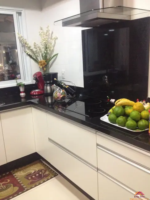 Casa com 4 quartos à venda, 380m2 em Sao Jose Do Rio Preto - SP - imagem 5 Foto 5 de Casa com 4 quartos à venda, 380m2 em Sao Jose Do Rio Preto - SP