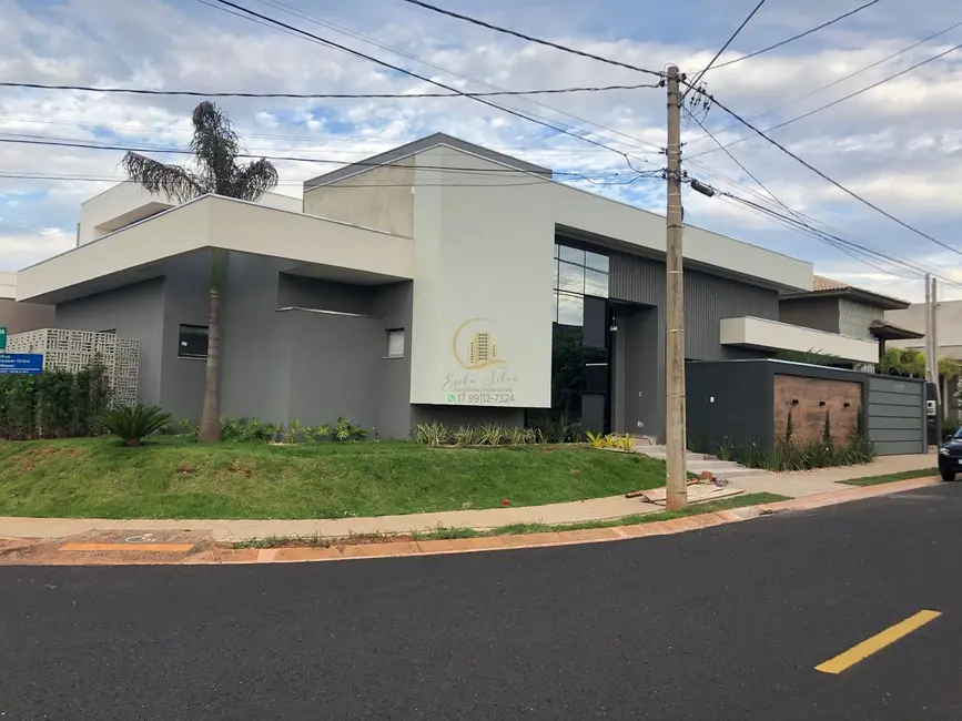 Casa de Condomínio com 3 quartos à venda, 250m2 em Parque Residencial Damha VI, Sao Jose Do Rio Preto - SP - imagem 2 Foto 2 de Casa de Condomínio com 3 quartos à venda, 250m2 em Parque Residencial Damha VI, Sao Jose Do Rio Preto - SP