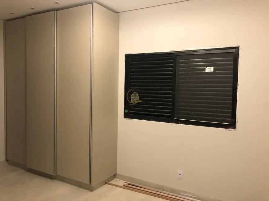 Casa de Condomínio com 3 quartos à venda, 250m2 em Parque Residencial Damha VI, Sao Jose Do Rio Preto - SP - imagem 9 Foto 9 de Casa de Condomínio com 3 quartos à venda, 250m2 em Parque Residencial Damha VI, Sao Jose Do Rio Preto - SP