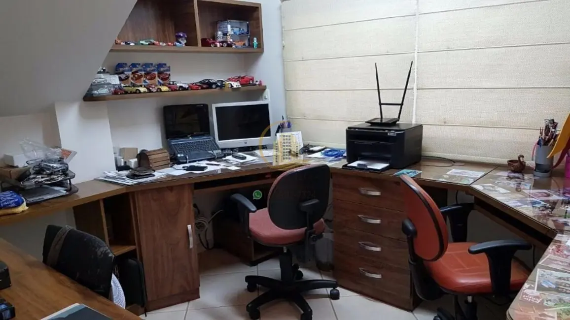 Casa de Condomínio com 3 quartos à venda, 300m2 em Sao Jose Do Rio Preto - SP - imagem 5 Foto 5 de Casa de Condomínio com 3 quartos à venda, 300m2 em Sao Jose Do Rio Preto - SP