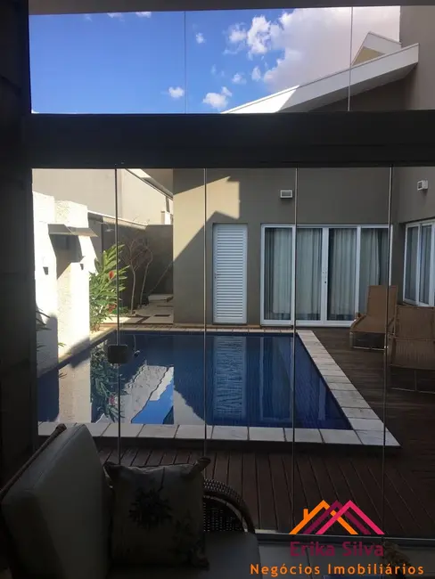 Foto 2 de Casa de Condomínio com 4 quartos à venda, 325m2 em Residencial Gaivota I, Sao Jose Do Rio Preto - SP